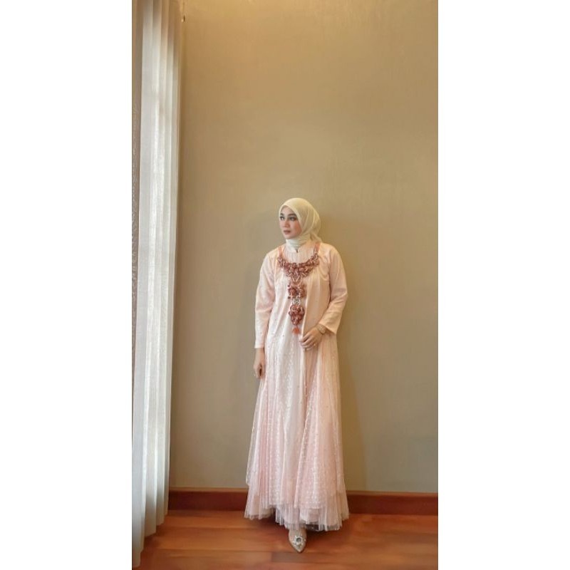 Aira Dress