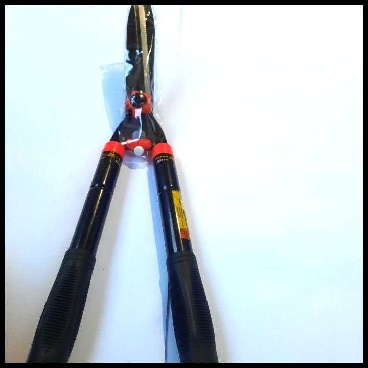 GUNTING RUMPUT/GUNTING PAGAR/GUNTING TANAMAN