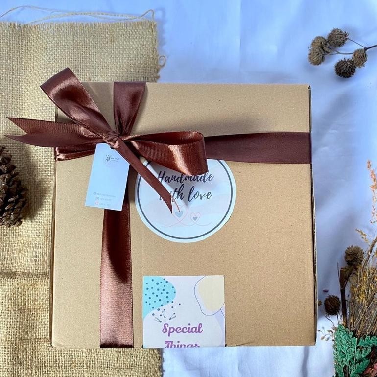 

HAMPERS SNACK COKLAT SUSU RAMADHAN IDUL FITRI / HAMPERS HADIAH WISUDA KADO WEDDING PERNIKAHANGIFT BOX PARCEL TERMURAH HAMPERS ULANG TAHUN HADIAH PASUTRI WEDDING ALAT SHOLAT HADIAH HARI RAYA MURAH VIRAL TERMURAH SE SHOPEE PARCEL ALAT IBADAH TERMURAH BANGET
