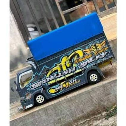 h-4 MINIATUR TRUK OLENG TRUK OLENG KAYU ASLI TRUK OLENG FULL VARIASI LAMPU BONUS TERPAL DAN SETIKER 