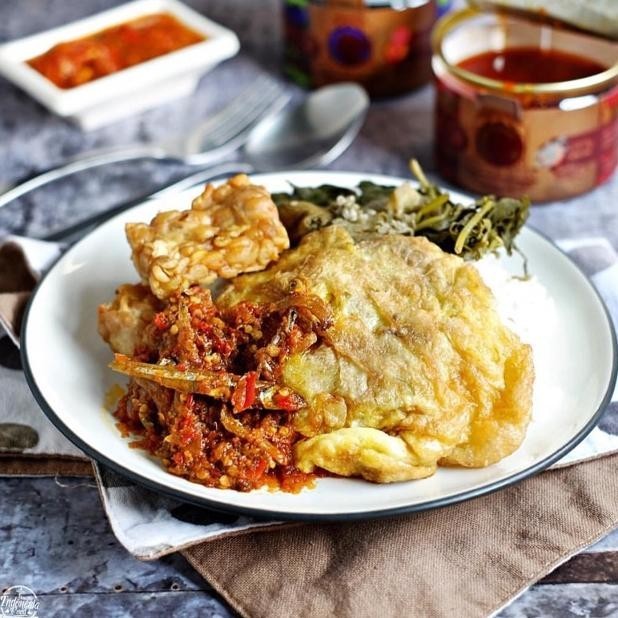 

TR24 Dapoer Kuno - Sambal Teri Jengki 150gr Premium