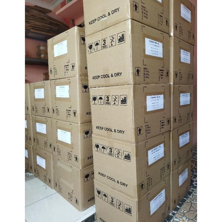 

uj-32 paket bumbu fried chicken ( tepung biang 1kg marinasi 1kg) merk juara food Viral