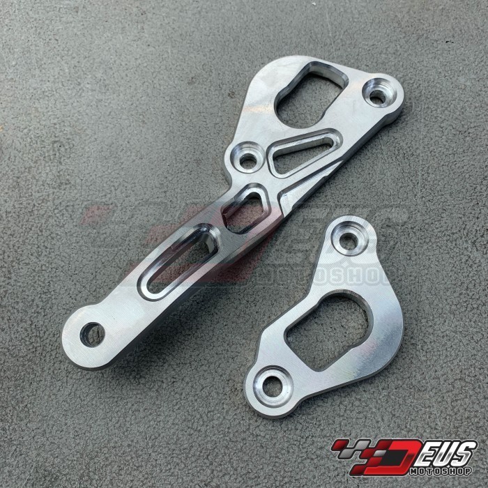 Dudukan Knalpot Super Cobra Ninja R / Ss Custom / Bracket Step Jomblo