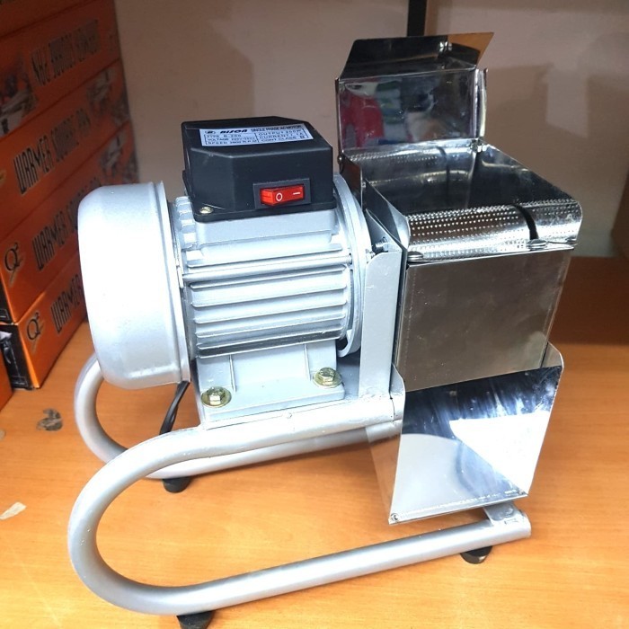 D. Alat Mesin Parut Kelapa Singkong Ketela Ubi Listrik Dinamo Besar