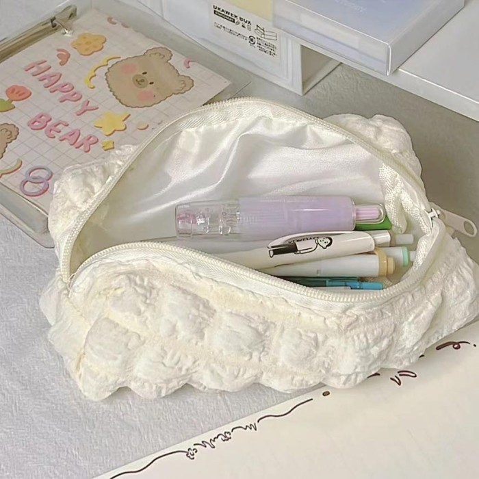 

CUCI GUDANG Cream Puff Pencil Bag / Tepak / Tempat Pensil Motif Polos - 21cm x 8cm