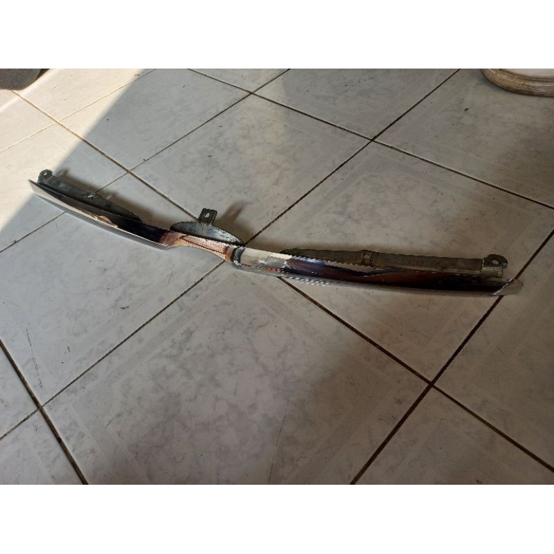 lis kap mesin avanza 2004 sd 2005 premium
