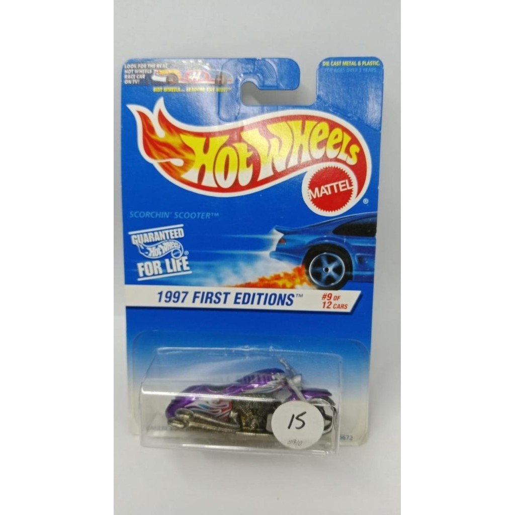 HotWheels SCORCHIN' SCOOTER LWA11-434card minus