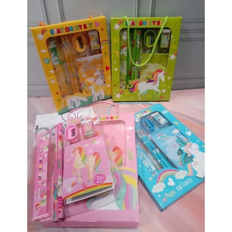 

Paket Alat Tulis Isi 5 Jenis Pensil Set Book 2016 Alat Tulis Anak Sale