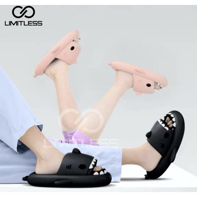 Sandal Hiu // Sandal Hiu Wanita Dewasa Sendal Baby Shark Kartun Sandal Shark Couple Ringan Sendal