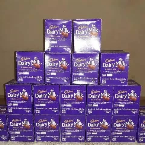 

Ready coklat cadburry box isi 36pcs