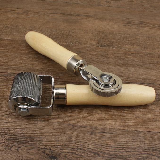 Alat Tambal Ban Roller/Reparasi Ban Motor Mobil Press Tambal Tip Top