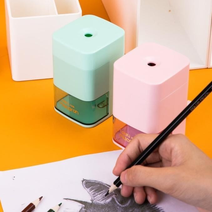 

Deli Auto-feed Rautan Pensil Putar 8mm Pisau ekstra tajam ER10604