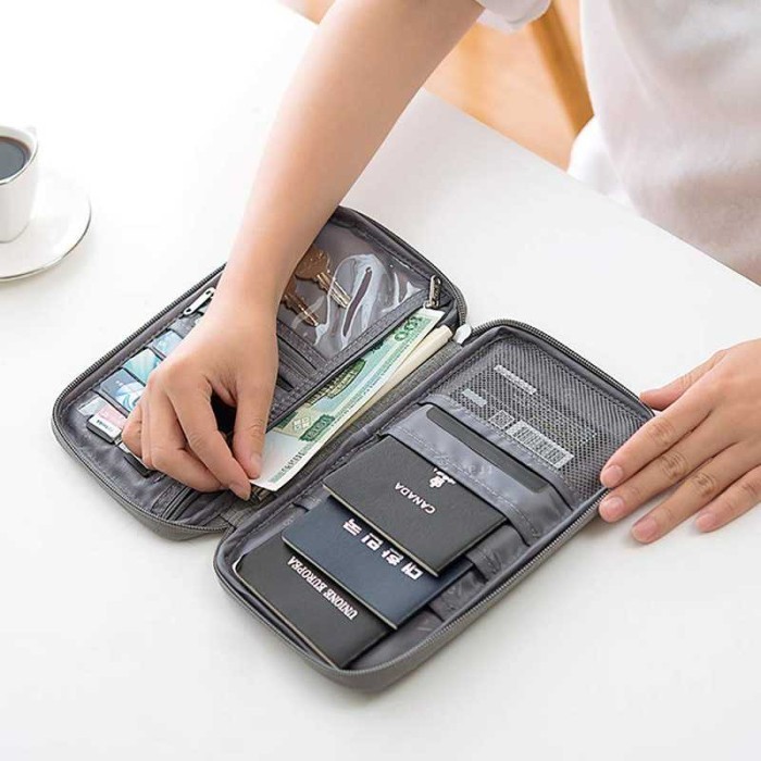 

Dompet Kartu Paspor Travel Wallet Bag Tas Tempat Passport Pasport Uang