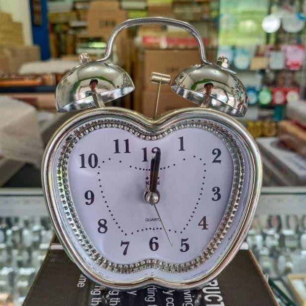

Jam Alarm Weker Dering Chrome stainless Jam Meja Jam beker Besi Kring GM
