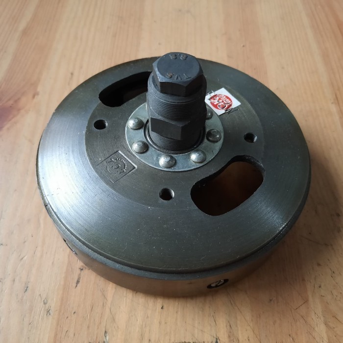 ~~~] Treker Tracker Traker Kunci Magnet Magnit Vespa Zip Vbb Bajaj