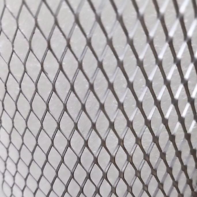 Ram Kawat Box Speaker Atau Filter Bumper Mobil