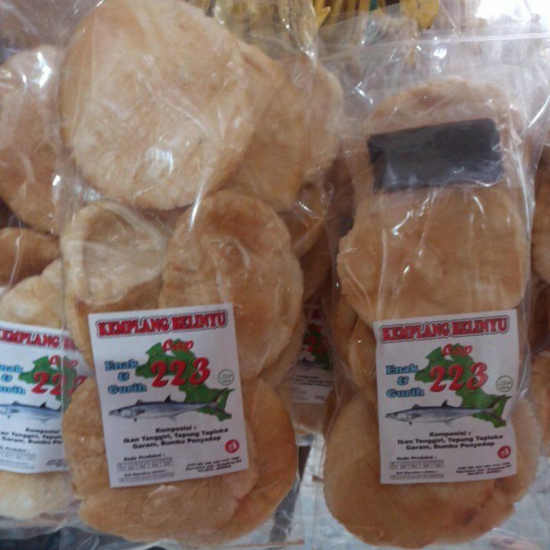 

KEMPLANG PANGGANG 223 BELINYU KHAS BANGKA/OLEH OLEH/SNACK ASLI PALEMBANG