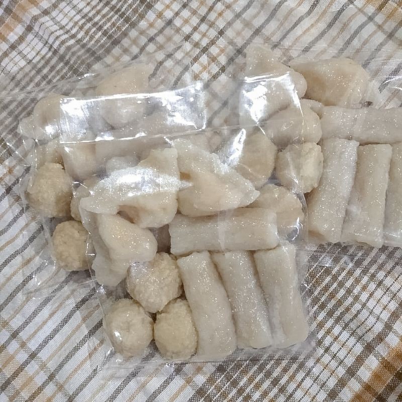 

PEMPEK PALEMBANG - 10PCS CAMPUR ASLI PALEMBANG