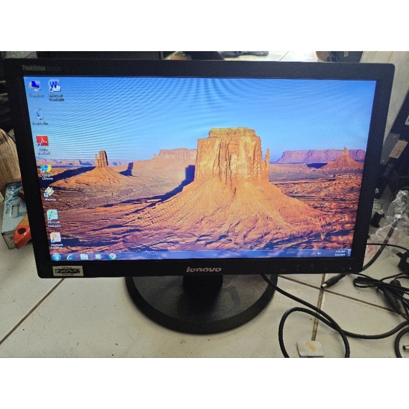 Monitor LCD  19 inc Weds