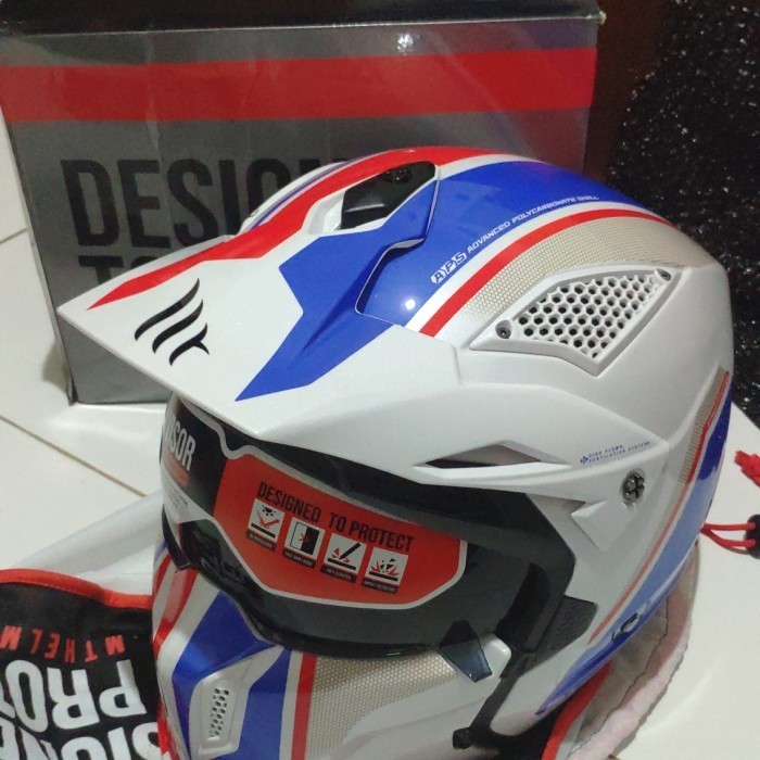 MT HELMETS STREETFIGHTER SV TWIN