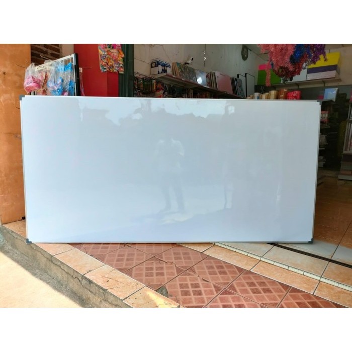 

Tapan Tulis White Board 120x240 cm