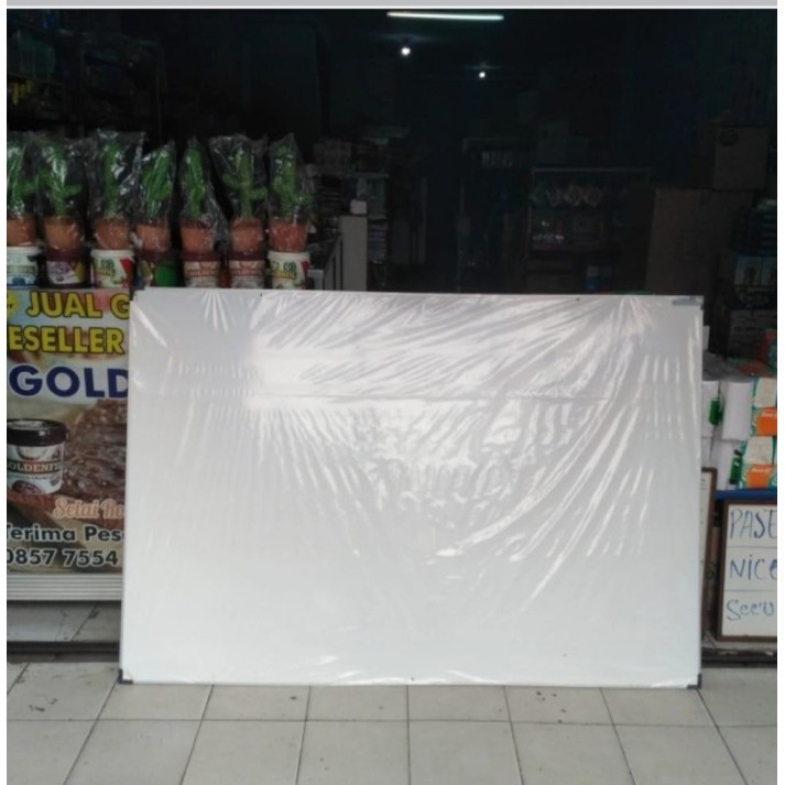 

Cemerlang White Board Single Face Non-magnet 120 x 180 cm/Papan tulis.