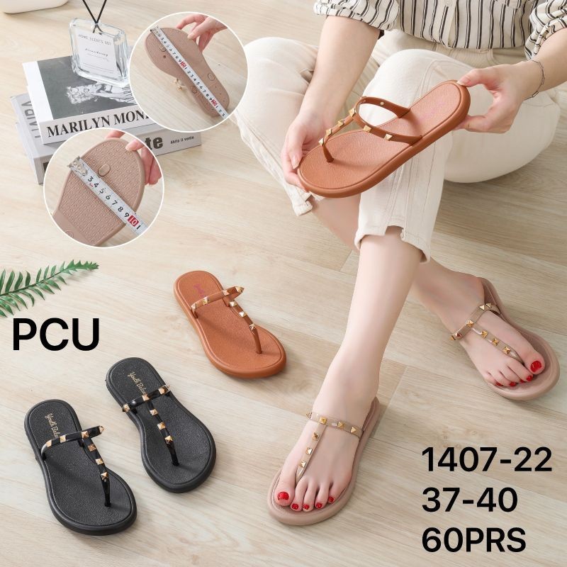 Sandal Jepit Karet Jelly Wanita Motif Piramid Duri Mewah Import 1407
