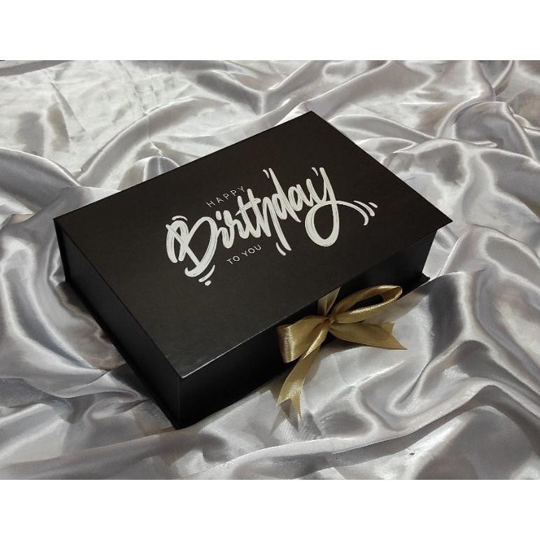 

BISA COD Hardbox Box Kado Ulang Tahun / Box Birthday P:26cm L:17cm T:7cm Ke-54