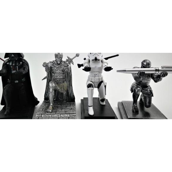 

Mobile Holder Knight Roman Stormtrooper Lord Vader Desk Organizer