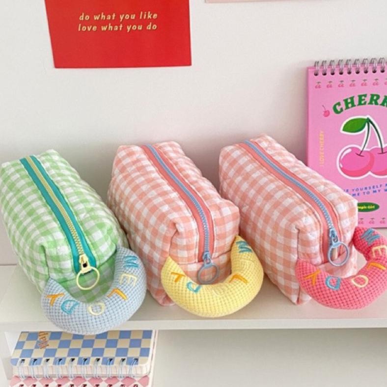 

yt- KENSHO Kotak Pensil Pouch Sleting/ Tempat Makeup / Tas Aksesoris Wanita Pastel Aesthetic Korea Import Lucu Melody Original