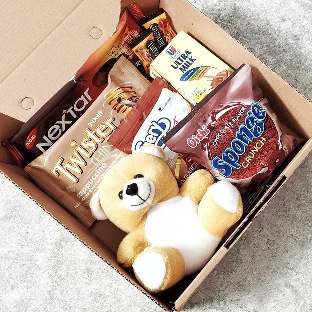 

gha-65 Gift Box Boneka snack hampers ultah kado graduation annivesary Set Hadiah Berkualitas