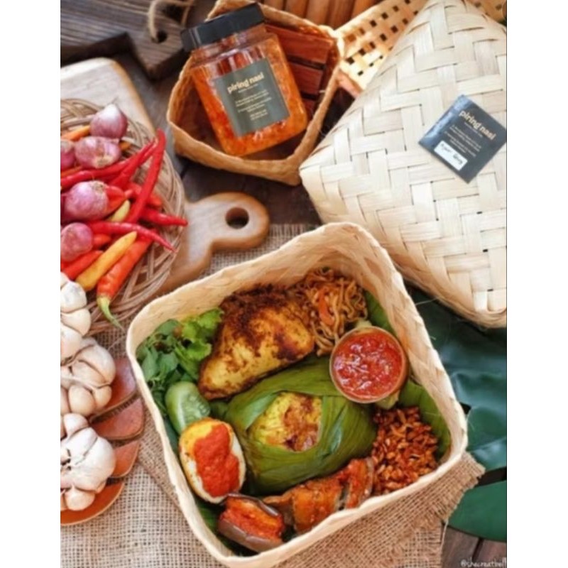 besek bambu 16x16 sepasang