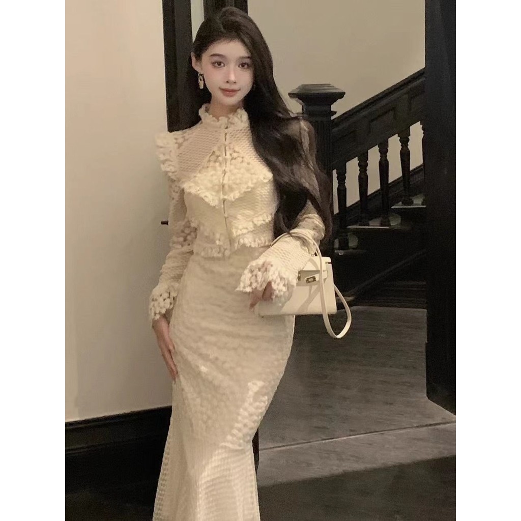 2023Early Autumn New High-Grade Heavy Industry Niche Design Lace Stitching Coat Fishtail Skirt Singl