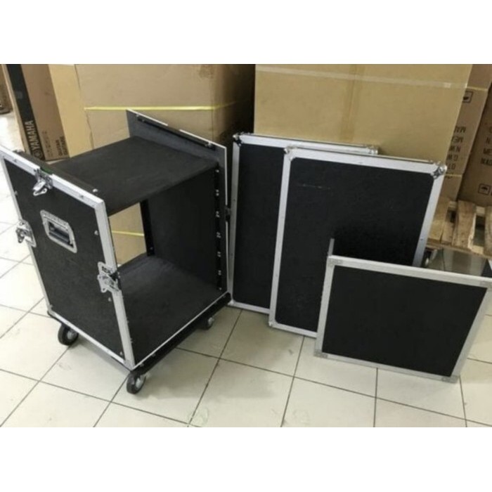 Rak Hardcase Audio 16U + Mixer