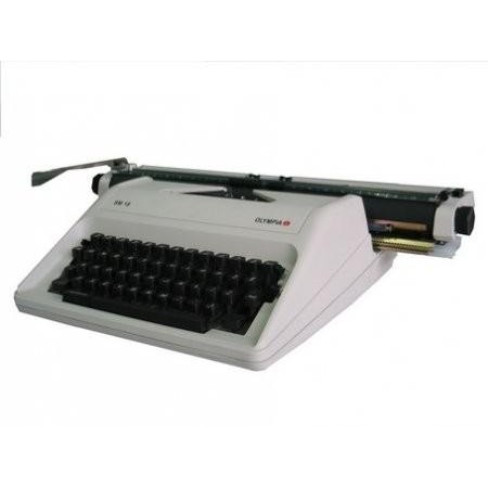 

Mesin Tik Manual Typewriter Olympia Sm 18 18 Inc