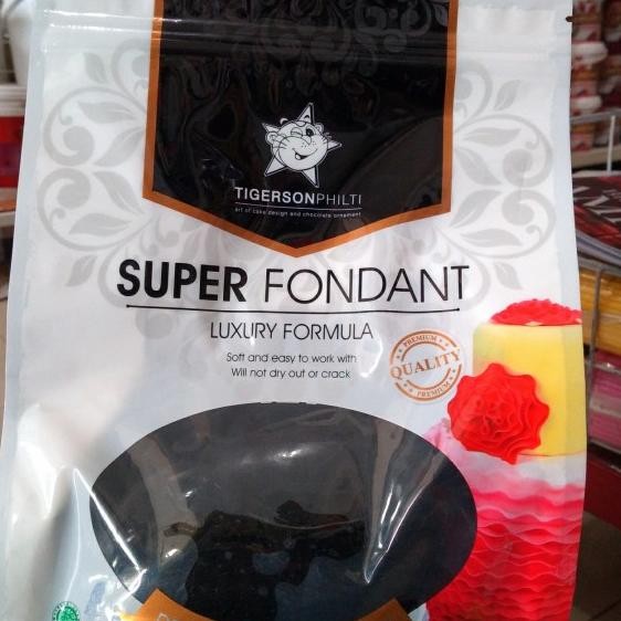 

Tigerson Fondant Hitam 1Kg, Pelapis Kue, Cake Decor & Hias