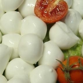 

Ciliegine Di Mozzarella (Fresh Mozzarella Small) - 500Gr