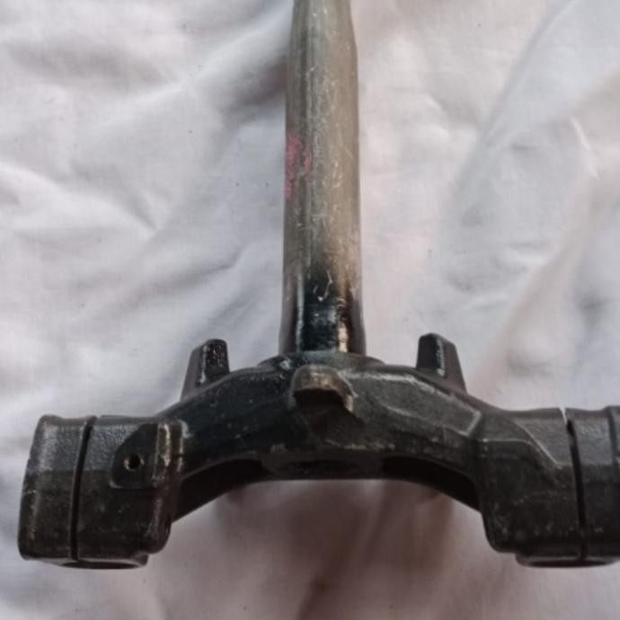 Jona Segitiga Bawah Scoopy Donat Ring 12