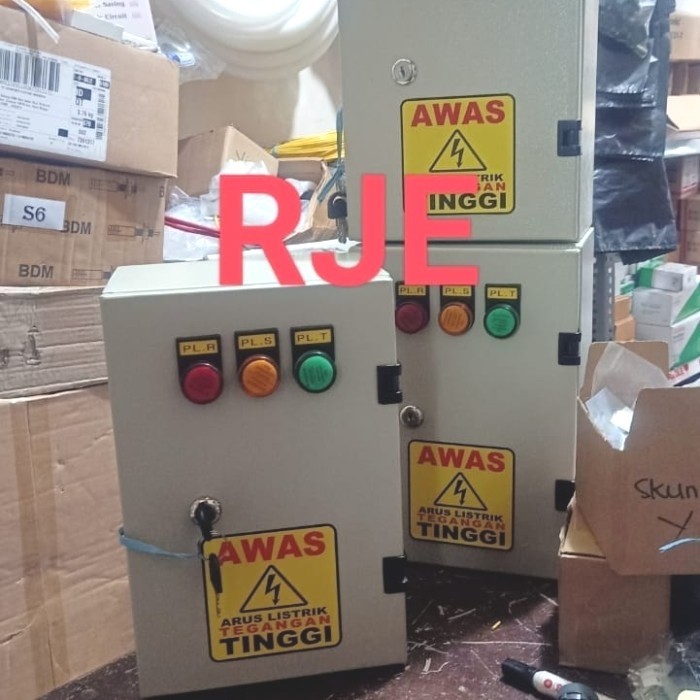 Panel 3 phase 6/10/16/20A ukuran box 20x30cm indoor