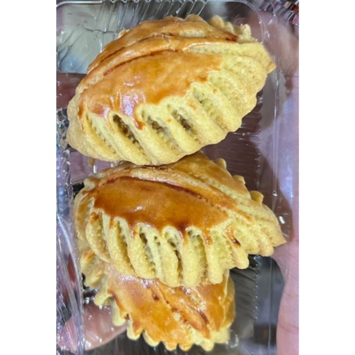 

Kue Nastar Daun Khas Pontianak / Nastar Biji / Nastar Pontianak / Kue Nanas / Pineapple Cake / Kue