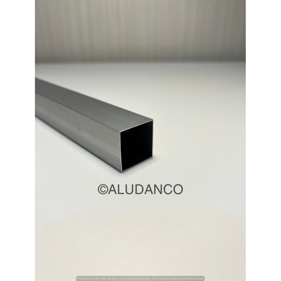 HOLO KOTAK ALUMINIUM 22 MM/HOLLOW KOTAK SEGI terbatasHOLO KOTAK 22*22 MM aluminium dengan spek:  -UK