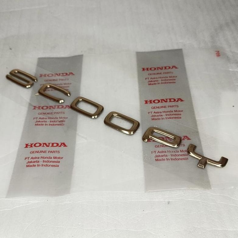 emblem logo tulisan scoopy warna gold scoopy kode k2f tahun 2021 prestige original AST