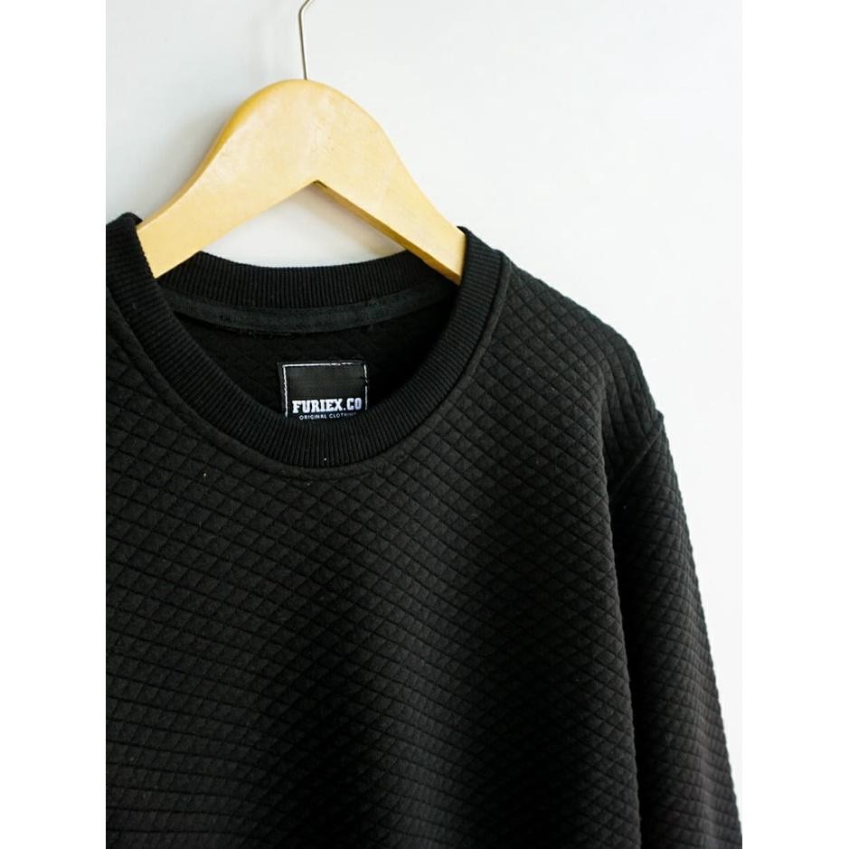 Comfy Sweater Crewneck Black New Best Quality 100% Original