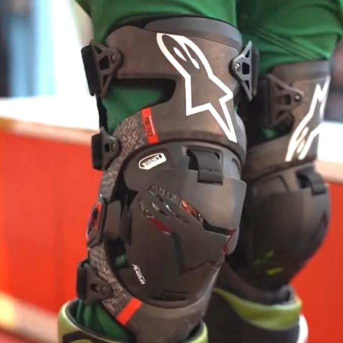 Ready stock] ALPINESTARS MX RK-10 PLASMA CARBON - KNEE BRACE GUARD PROTECTOR - DEKER LUTUT KAKI ADVE