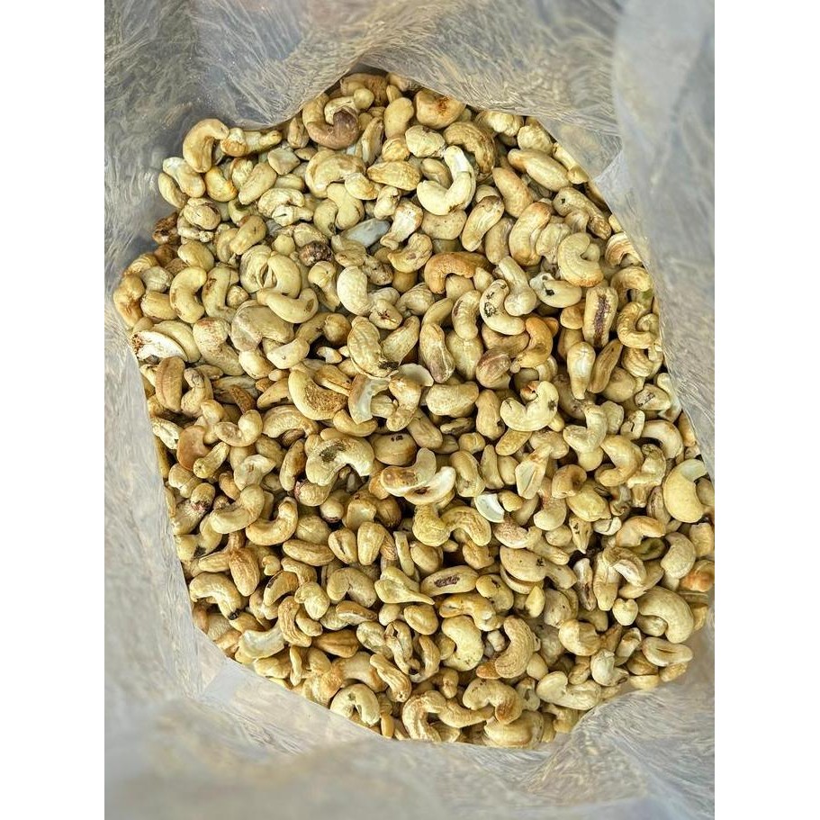 

1Kg Kacang Mede Mentah Sulawesi Super / Grosir Mete Mentah Murah