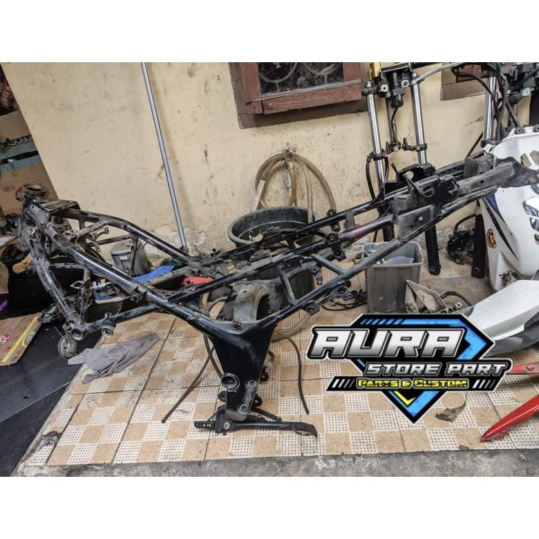 rangka frame cbr 150r facelift k45g cbr led