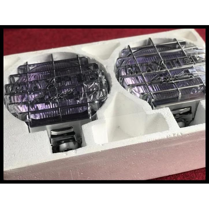 TERBARU LAMPU MAXTEL 4X4 9" PUTIH 