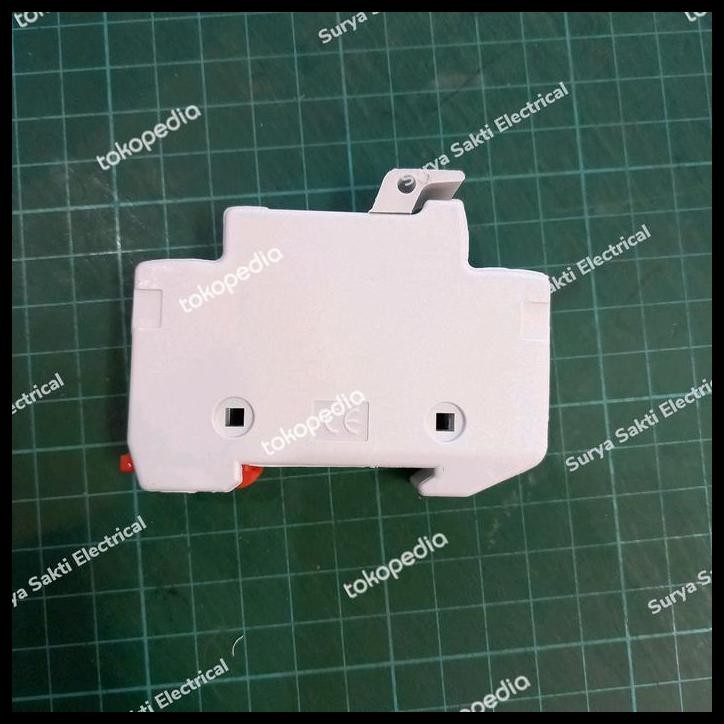 DISKON FUSE HOLDER/RUMAH FUSE 10X38/DIN REL HOLDER EWIG MODEL 