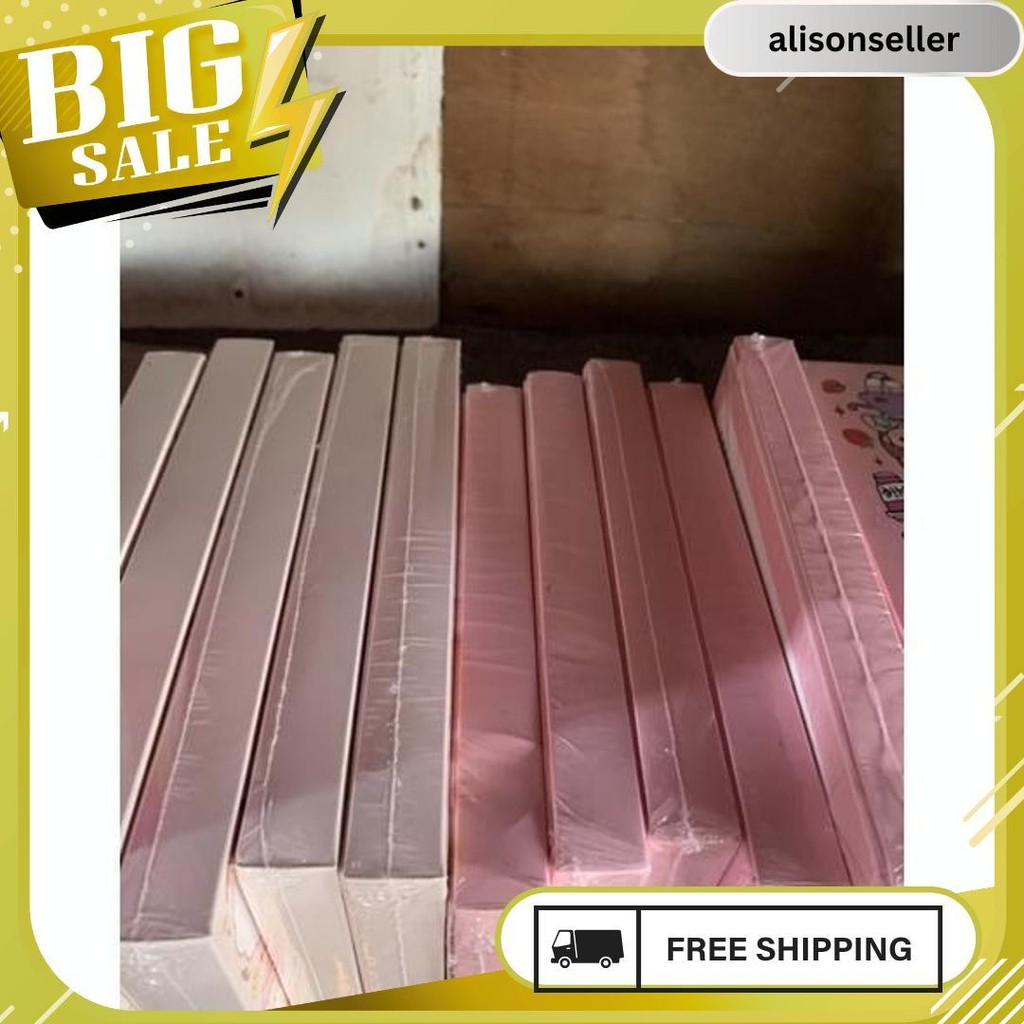 

Stiker Viral Momo || Sticker Waterproof Sticker Momo Dapat Box Isi 100 Lembar Termurah