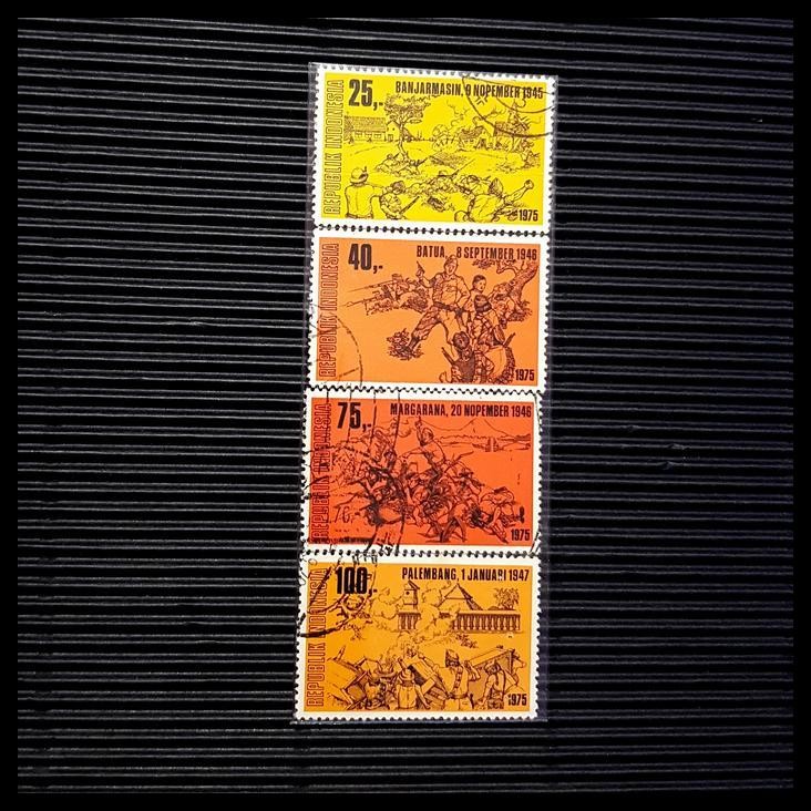 

TERMURAH PRANGKO INDONESIA 1975. 30 TAHUN MERDEKA. SET LENGKAP (4V). USED !!!!!!